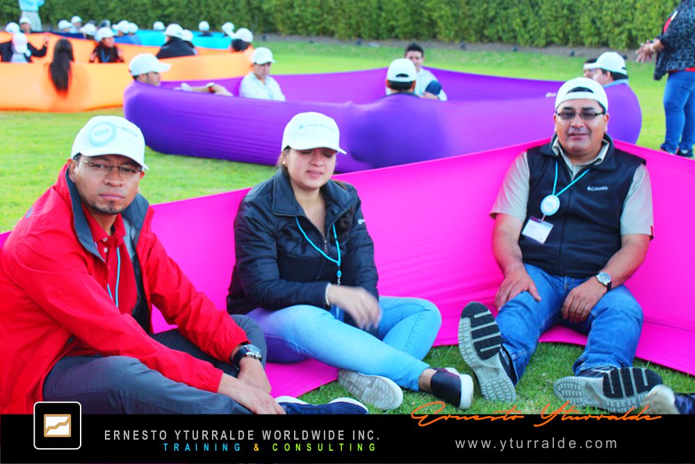 Team Bonding, Team Building & Team Performance LATAM Talleres de Cuerdas Bajas | Team Building Empresarial para el desarrollo de equipos de trabajo